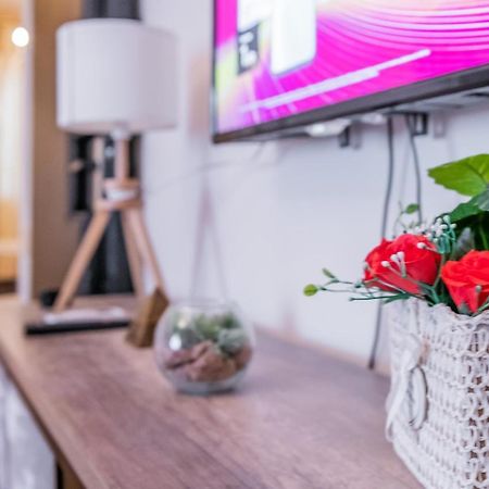 Neimar Apartment With Great Wi-Fi And Free Parking Белград Экстерьер фото